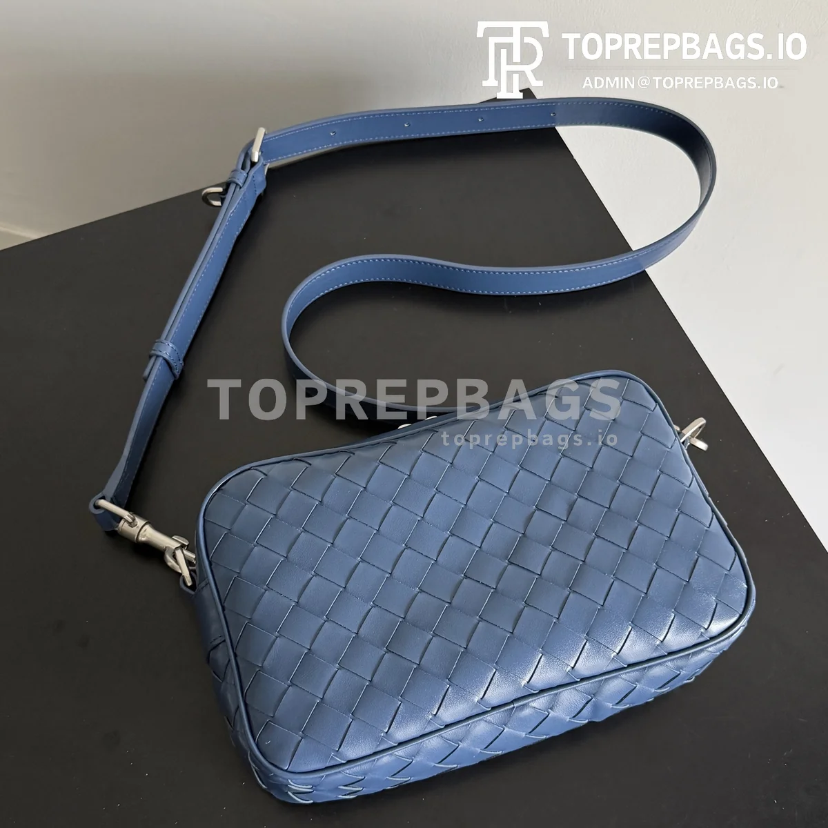 i1777712427333_5420_0_2 Bottega Veneta Intrecciato Small Camera Bag in Blue