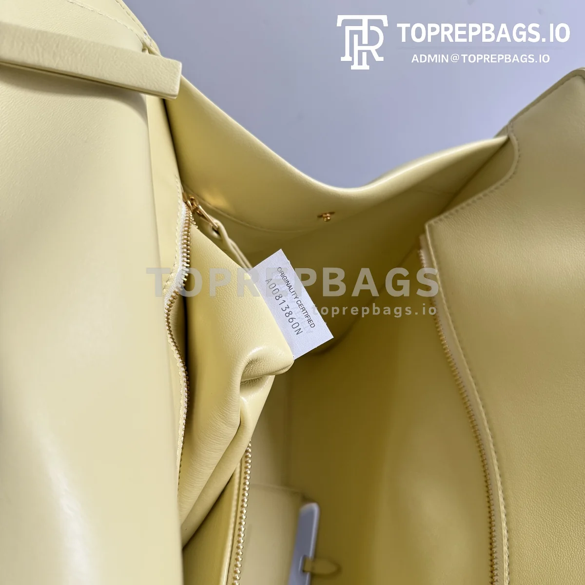 i1777712615456_8857_0_7 Bottega Veneta Barbara in Yellow