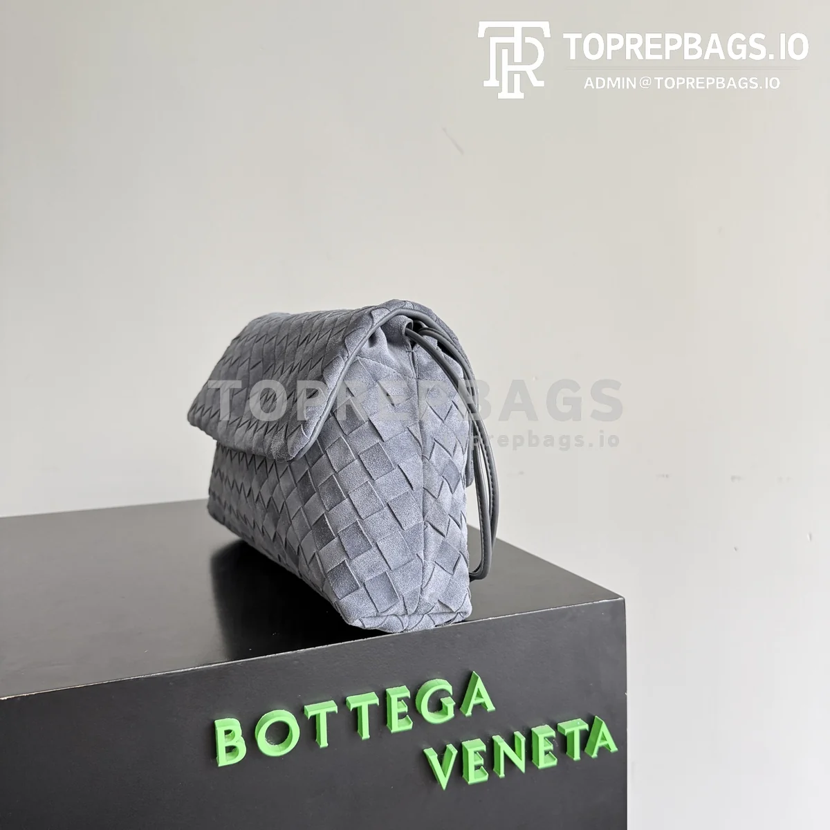i1777712804053_222_0_1 Bottega Veneta Dustbag Giorno in Blue