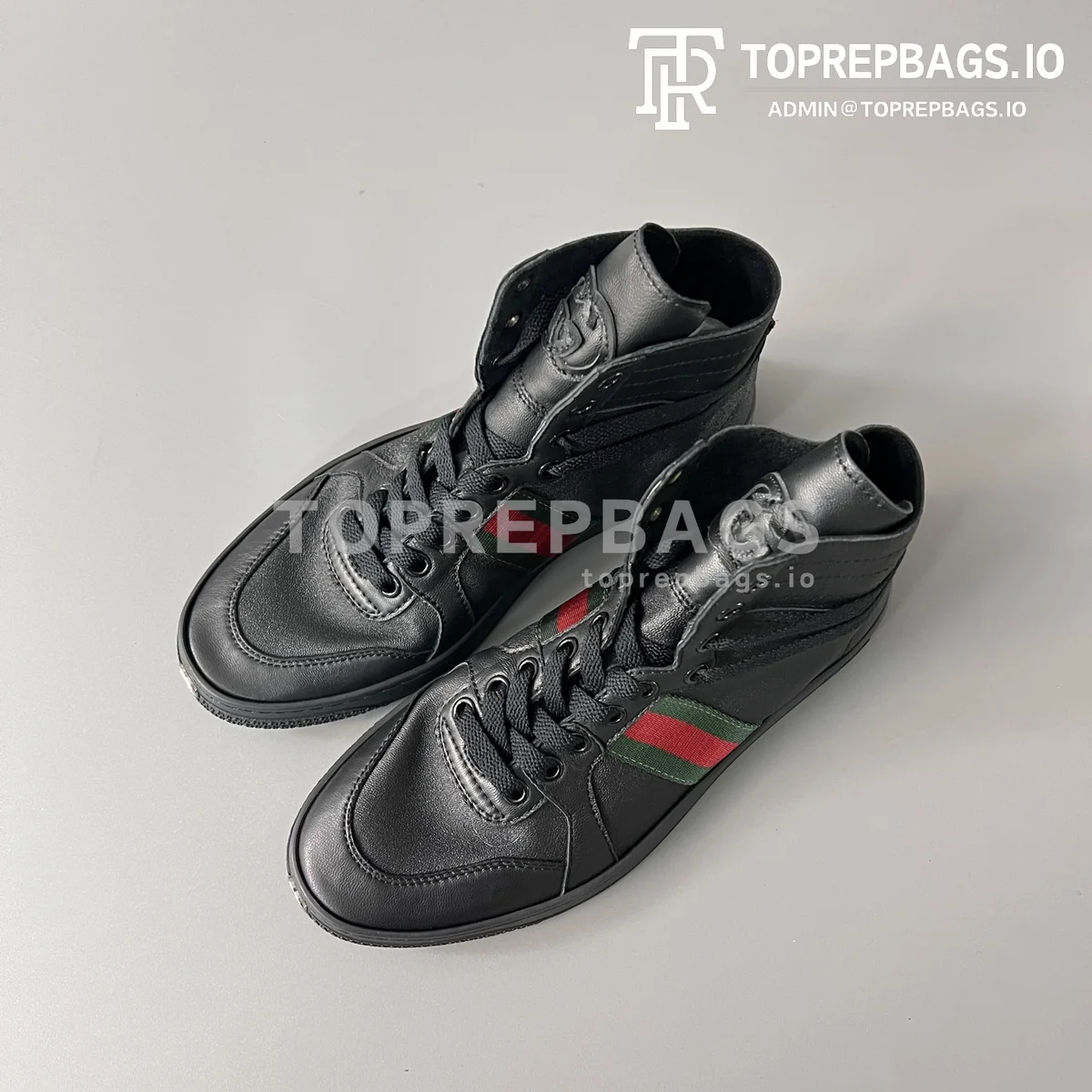 i1777819193018_2652_0_7 Gucci La Famiglia in Black