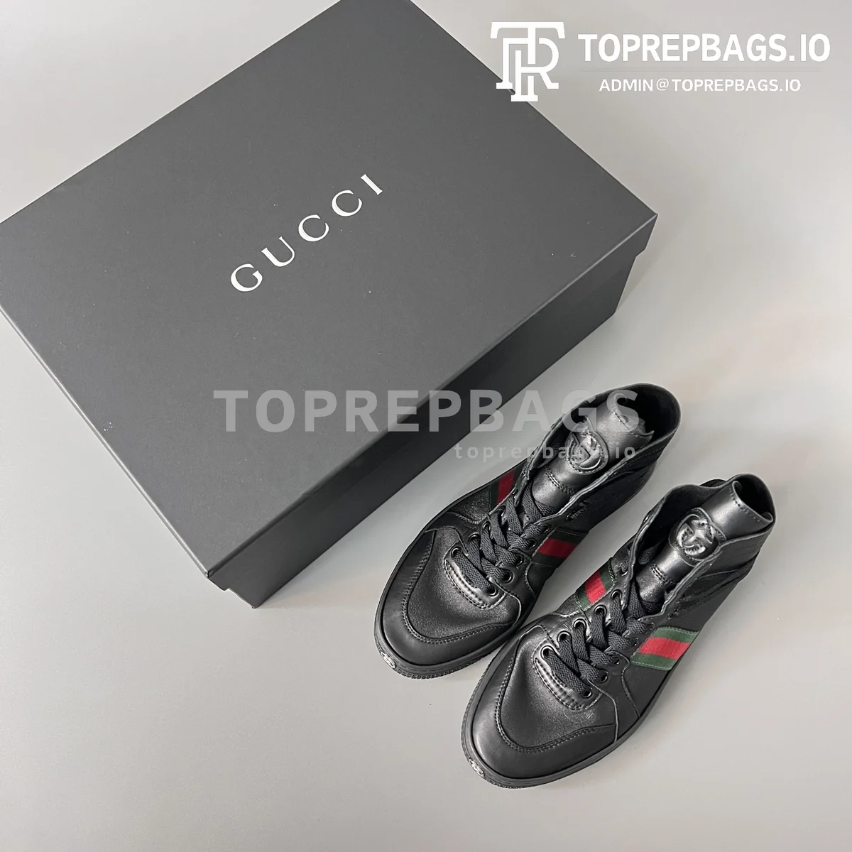 i1777819193032_9287_0_8 Gucci La Famiglia in Black