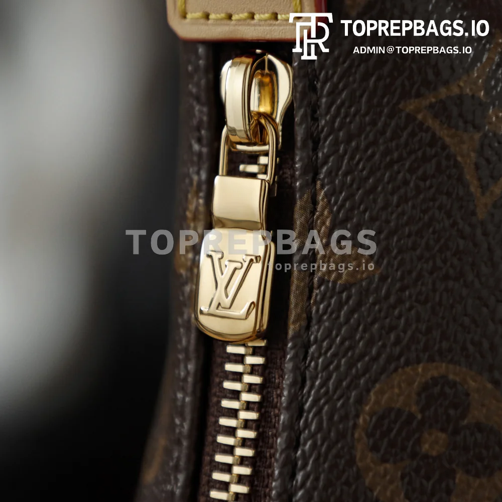 i1777973201889_526_0_4 Louis Vuitton Pochette Hills in Brown