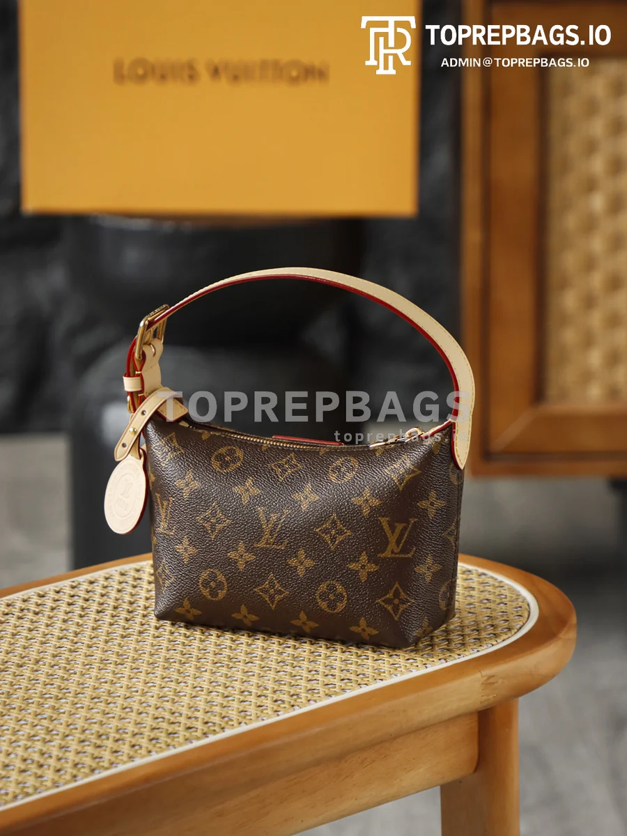 i1777973310461_2364_0_7 Louis Vuitton Pochette Hills in Brown