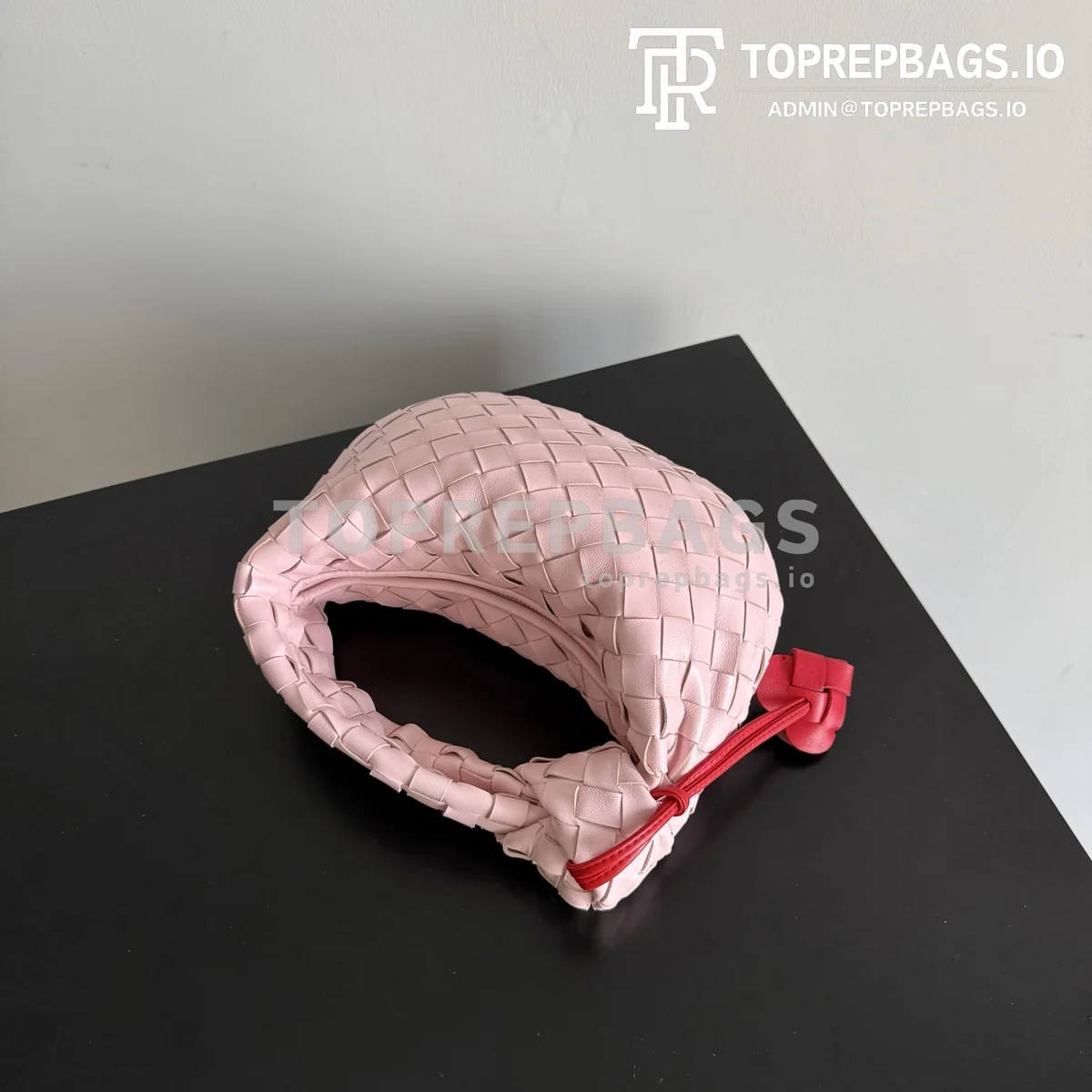 i1778497272001_2408_0_5 Bottega Veneta Mini Jodie in Pink