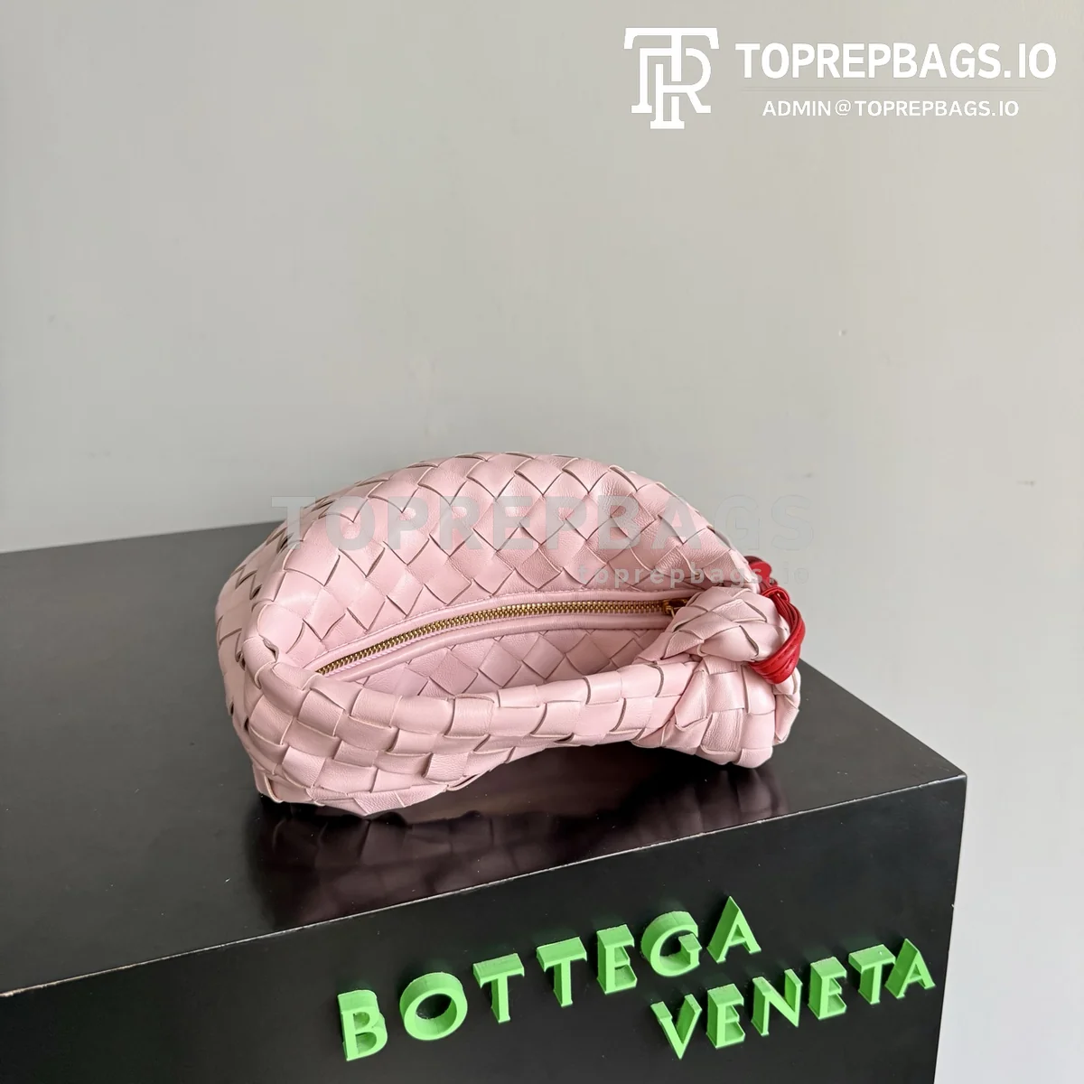 i1778497288715_136_0_4 Bottega Veneta Mini Jodie in Pink