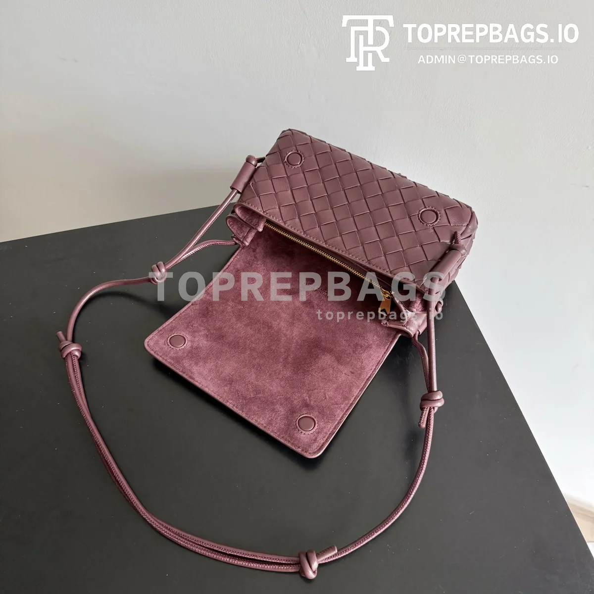i1778497590789_8295_0_4 Bottega Veneta Notturno in Burgundy