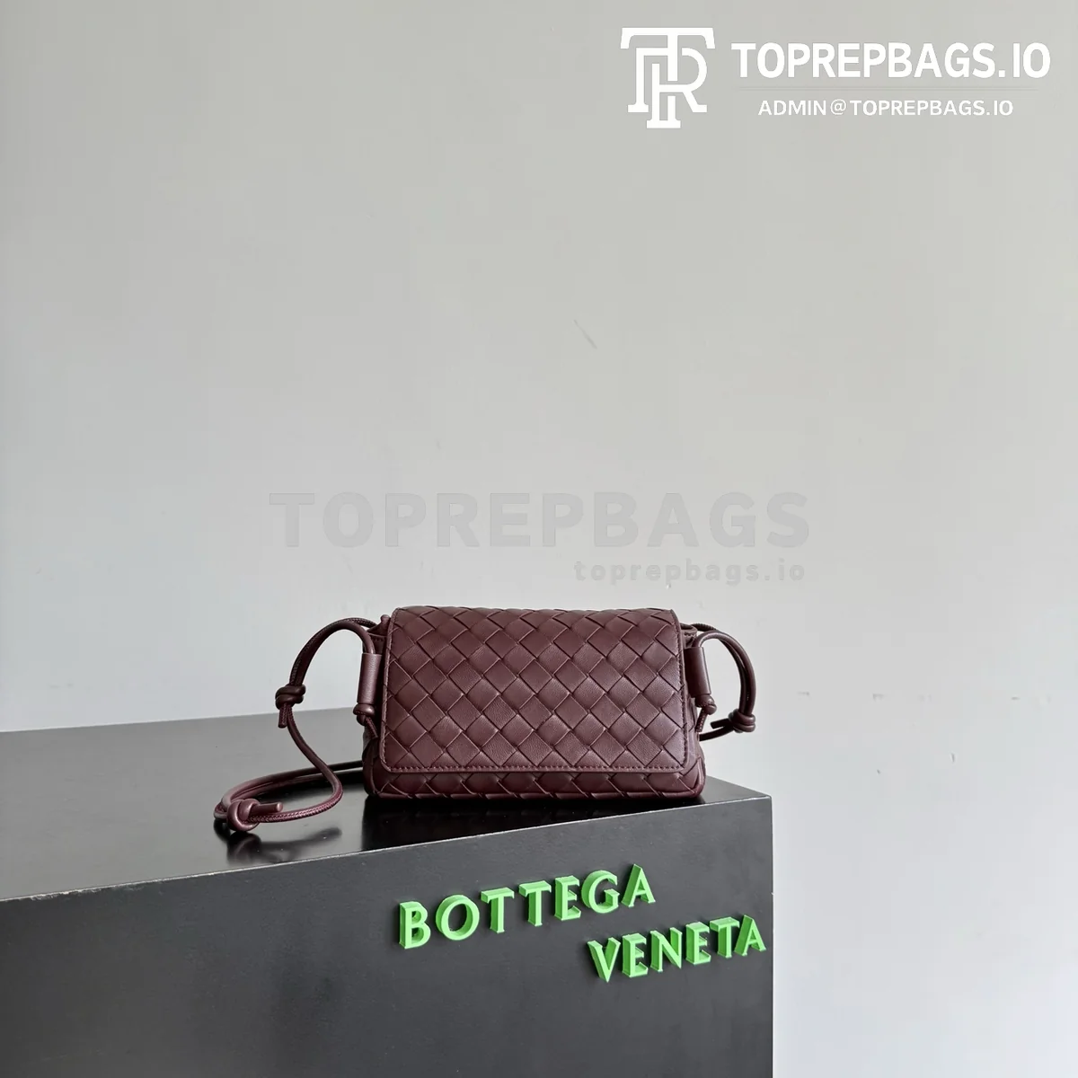 i1778497606668_3134_0_0 Bottega Veneta Notturno in Burgundy