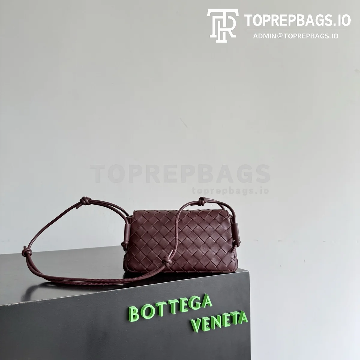 i1778497620151_497_0_2 Bottega Veneta Notturno in Burgundy