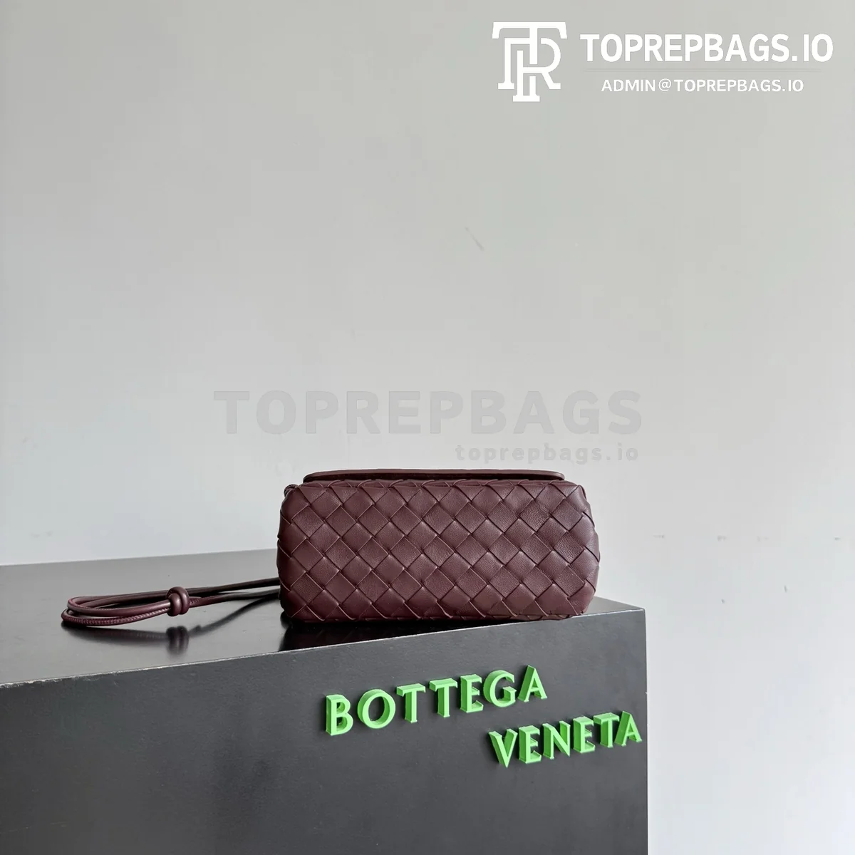 i1778497655099_8883_0_3 Bottega Veneta Notturno in Burgundy