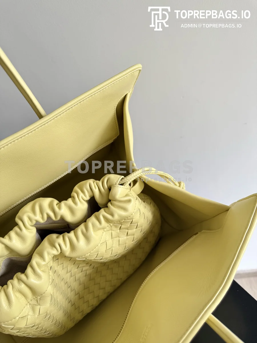 i1778497885309_8976_0_6 Bottega Veneta Barbara in Yellow