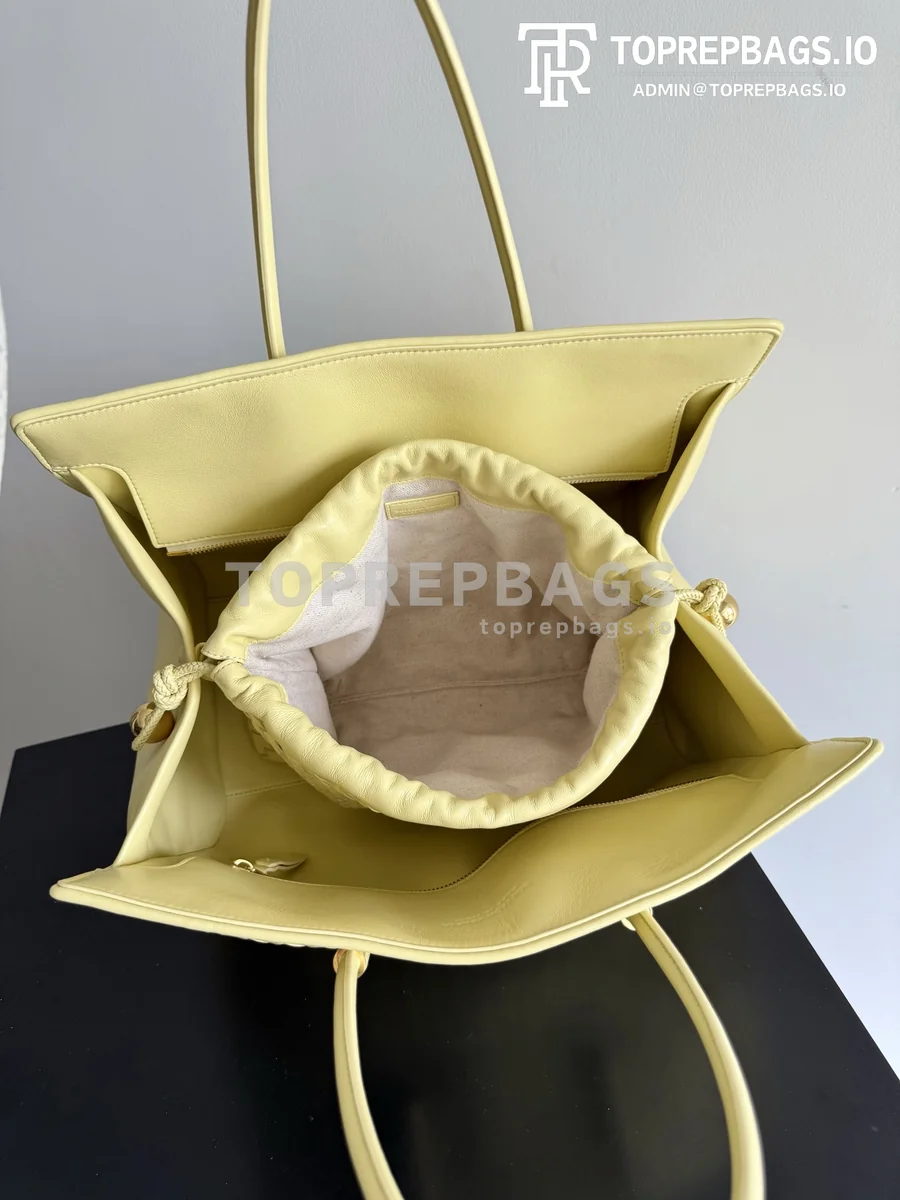 i1778497885314_460_0_8 Bottega Veneta Barbara in Yellow