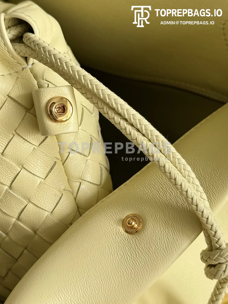 i1778497899490_4917_0_4 Bottega Veneta Barbara in Yellow