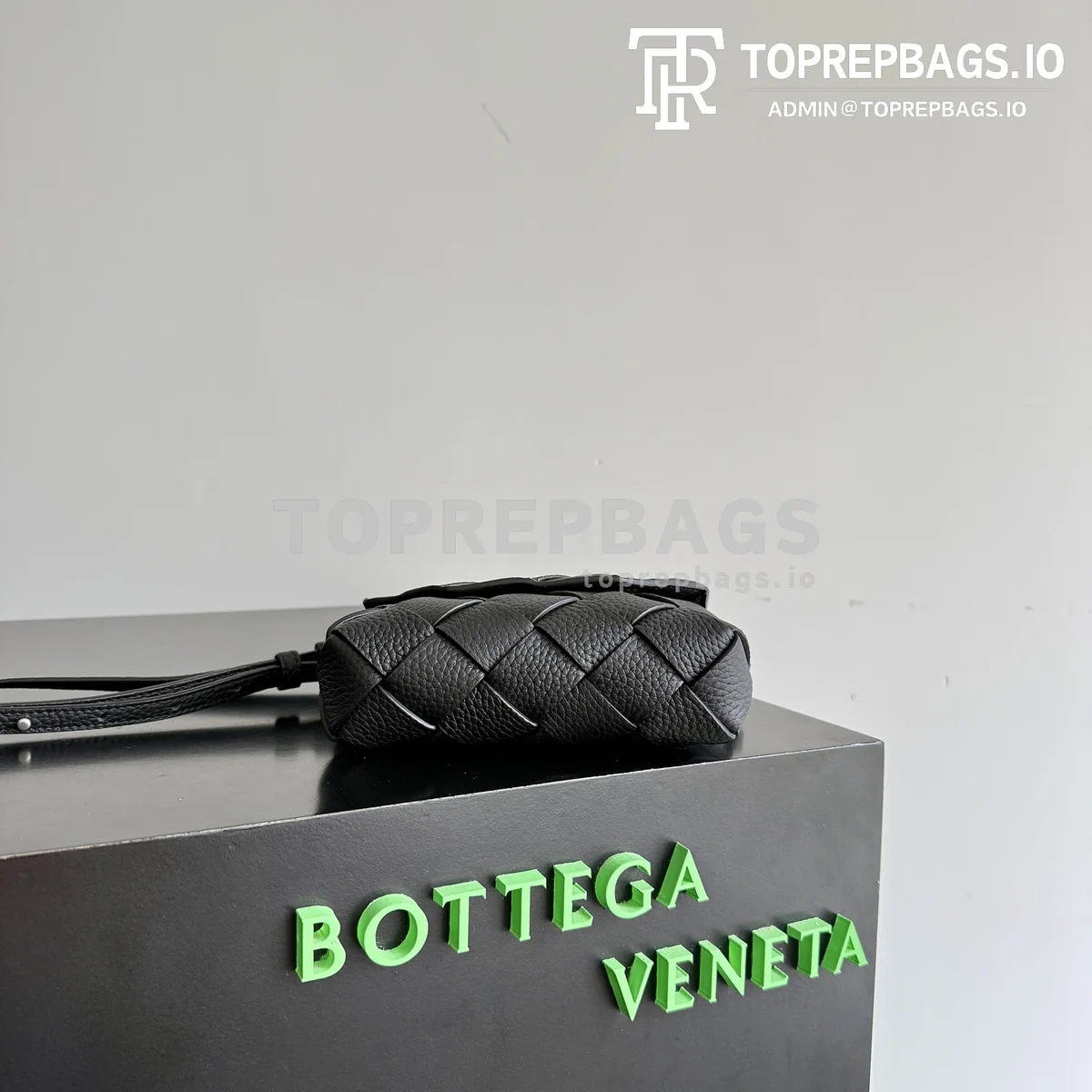 i1778669679665_1909_0_2 Bottega Veneta Diago in Black