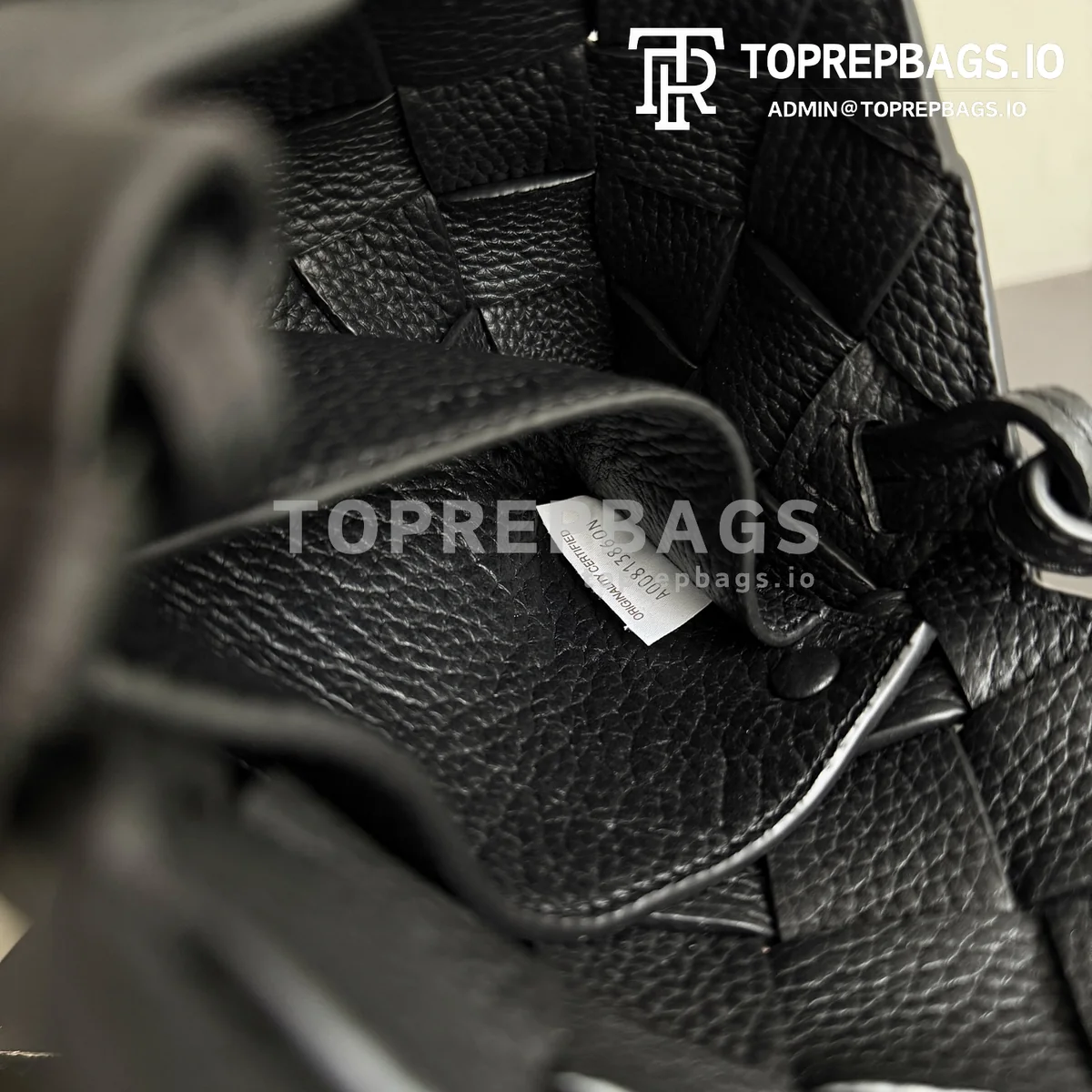 i1778669681779_6744_0_7 Bottega Veneta Diago in Black
