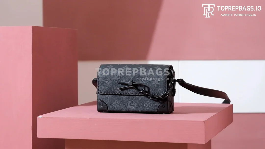o1693995146_692 Louis Vuitton Steamer in Black