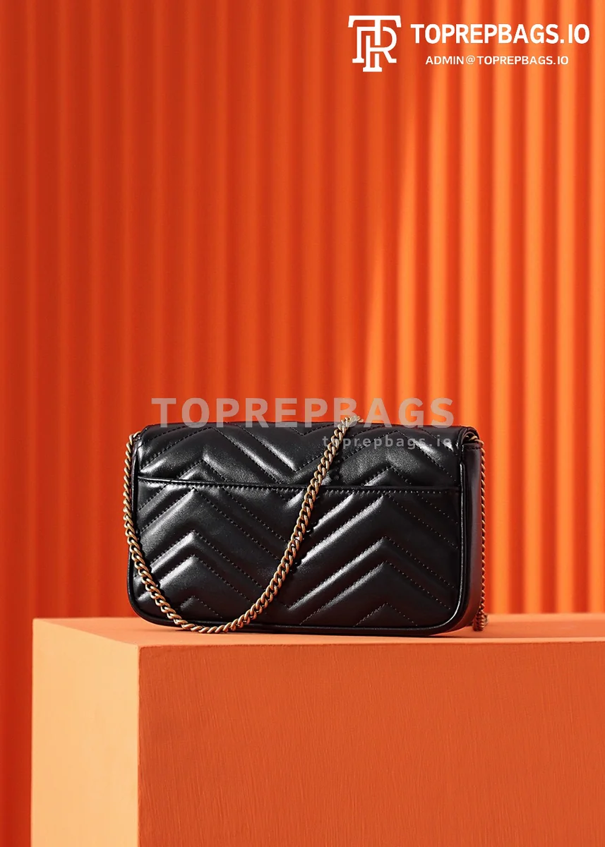 Gucci GG Marmont Mini in Black