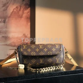 Louis Vuitton Wallet on Chain Ivy in Brown