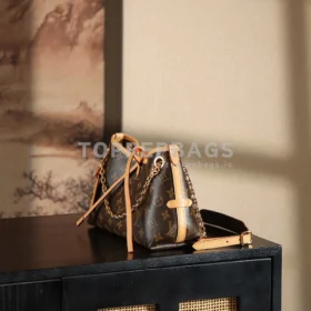 Louis Vuitton CarryAll in Brown