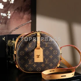 Louis Vuitton Boite Chapeau Souple in Brown