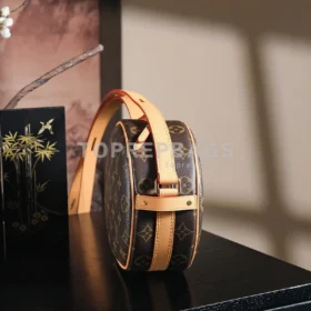 Louis Vuitton Boite Chapeau Souple in Brown