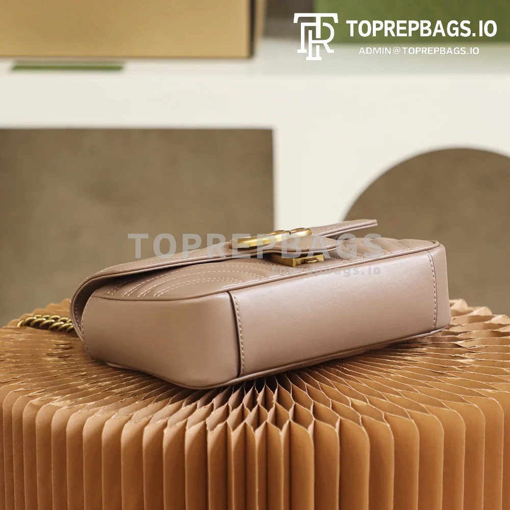 Gucci GG Marmont Mini in Taupe