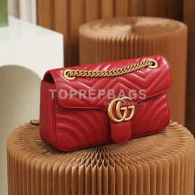Gucci GG Marmont Small in Red