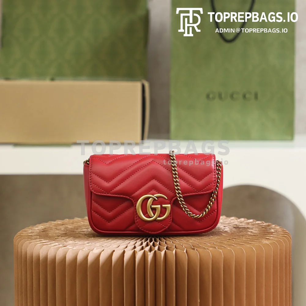 Gucci GG Marmont Mini in Red