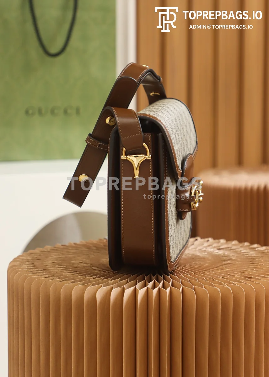 Gucci 1955 Horsebit Saddle in Beige