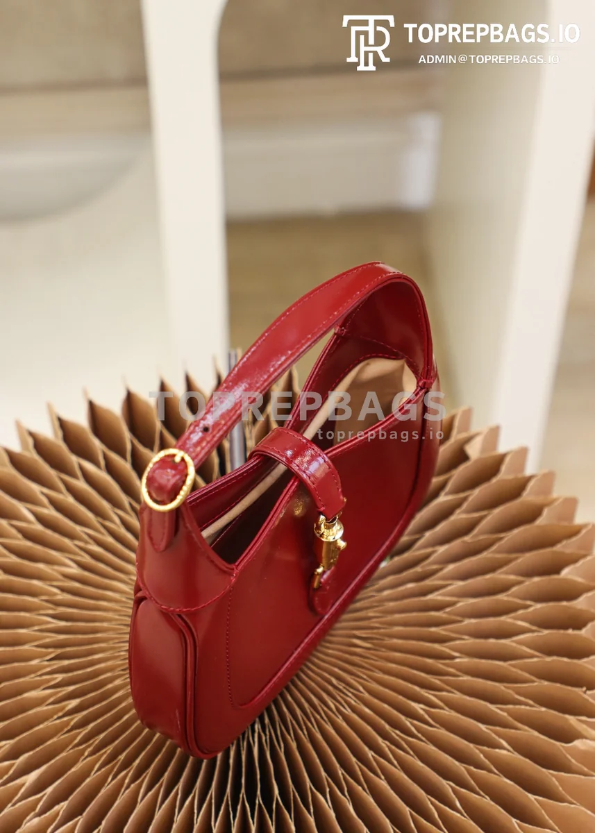 Gucci Jackie 1961 Mini in Red