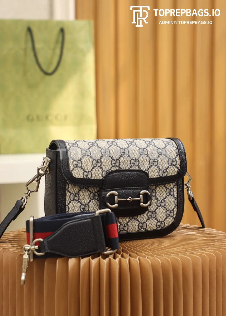 Gucci 1955 Horsebit Saddle in Beige