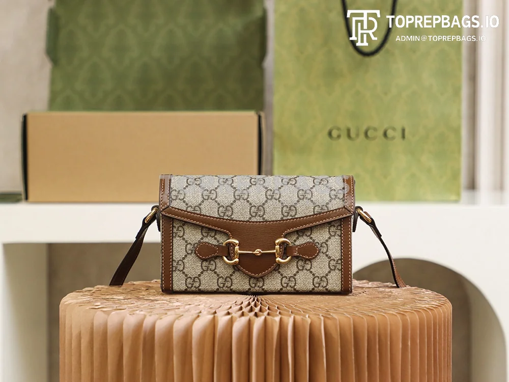 Gucci 1955 Horsebit in Beige