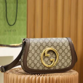 Gucci GG Blondie in Beige