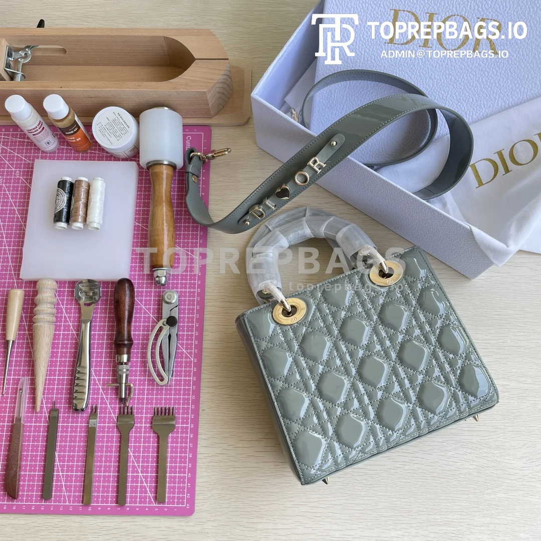 Dior D-Joy in Grey