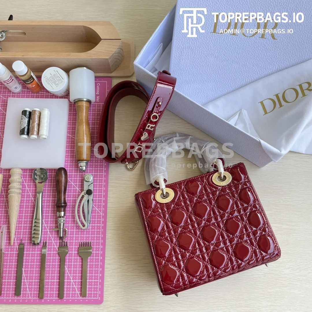 Dior D-Joy in Red