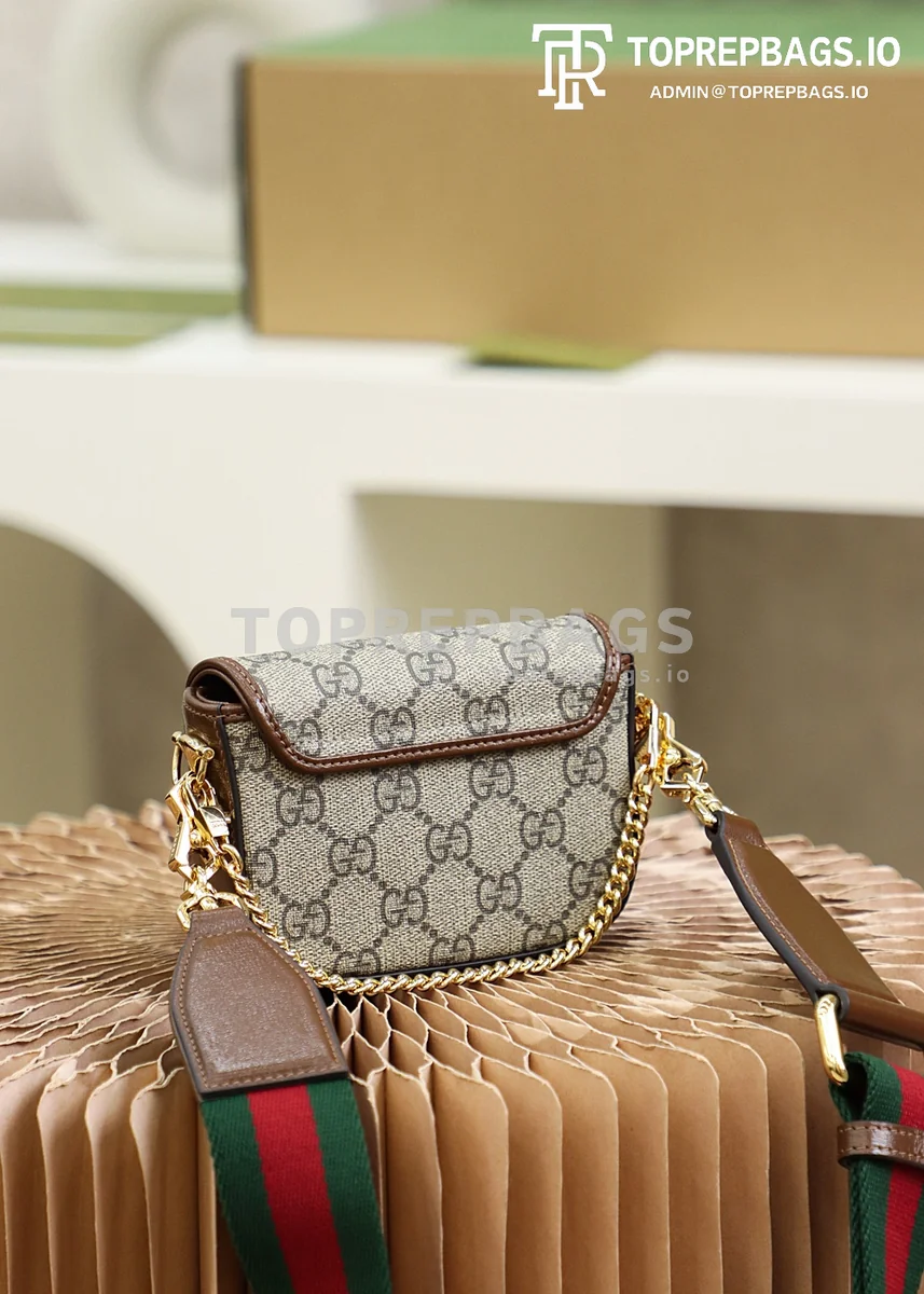 Gucci 1955 Horsebit in Beige