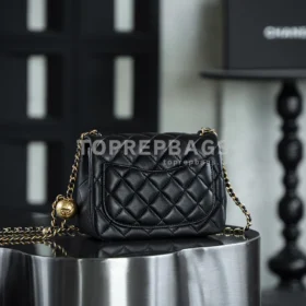 Chanel Pearl Crush Square Mini in Black