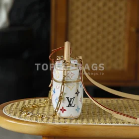 Louis Vuitton Vanity Pouch in White