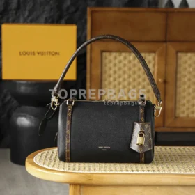 Louis Vuitton Express Small in Black