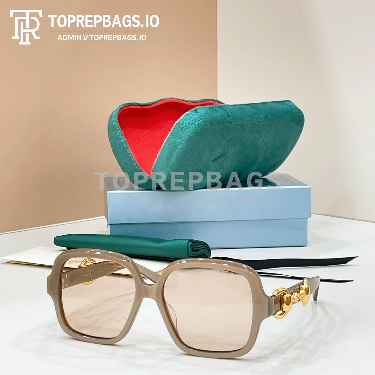 Gucci GG2215S Sunglasses in Brown