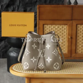 Louis Vuitton NeoNoe Bucket in Taupe