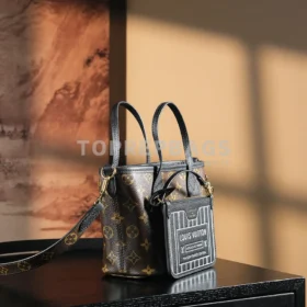 Louis Vuitton Neverfull in Black
