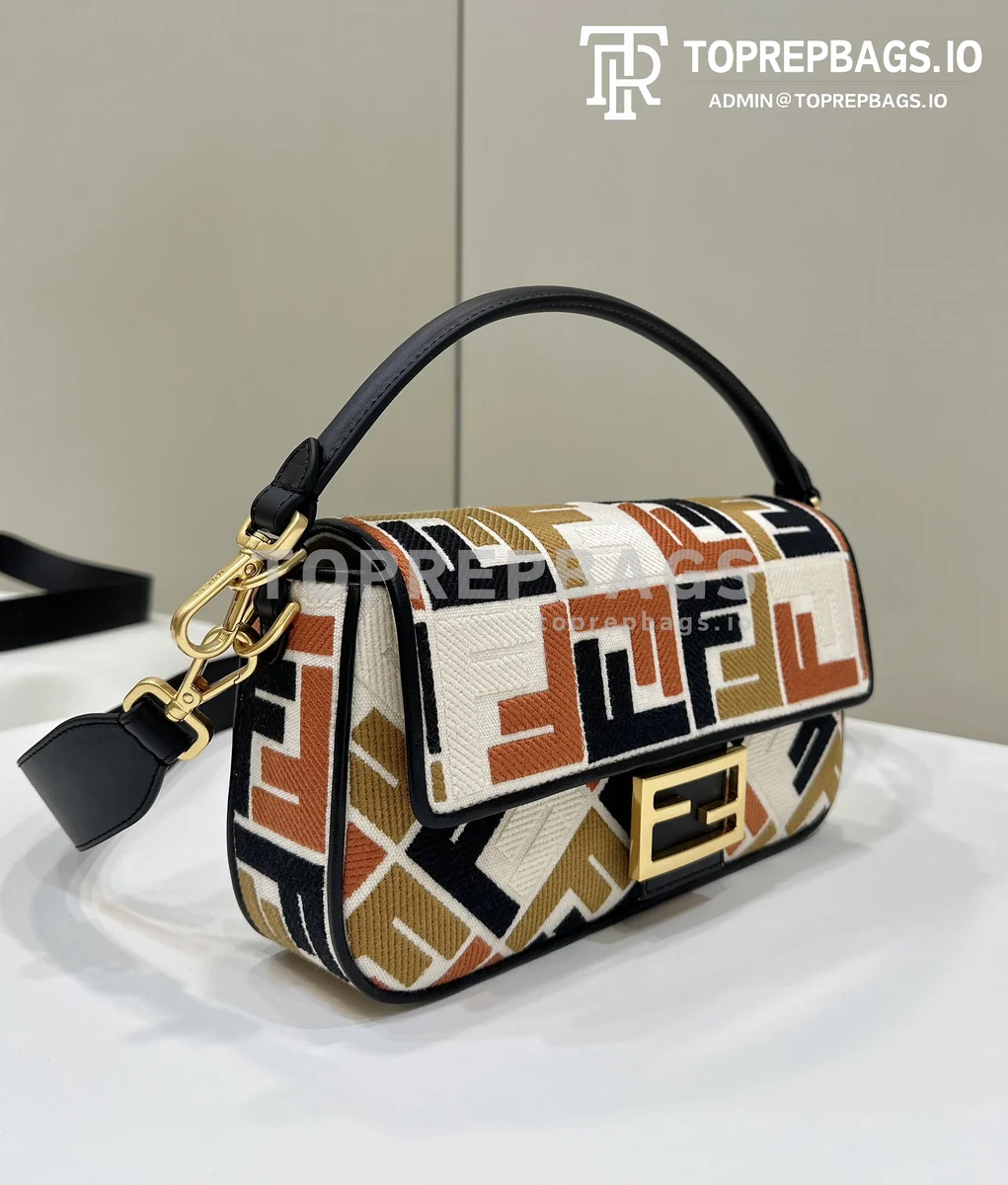 Fendi Baguette in White