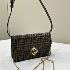 Fendi Baguette in Brown