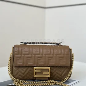 Fendi Baguette in Brown